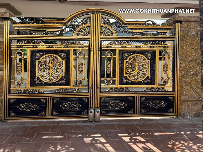 Mẫu cổng inox 2 sơn nung cánh cho nhà đẹp kiến trúc hiện đại